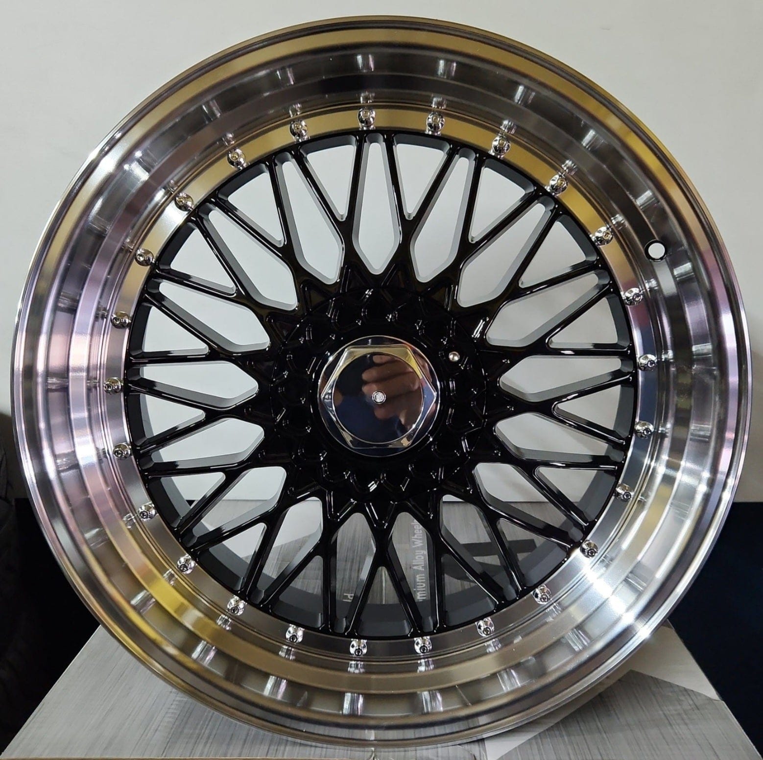W885 22x10 5x114.3 / 5x120 BLACK MACHINE FACE - Gun Hill Tire House (WTW - WHOLESALE TIRES & WHEELS)