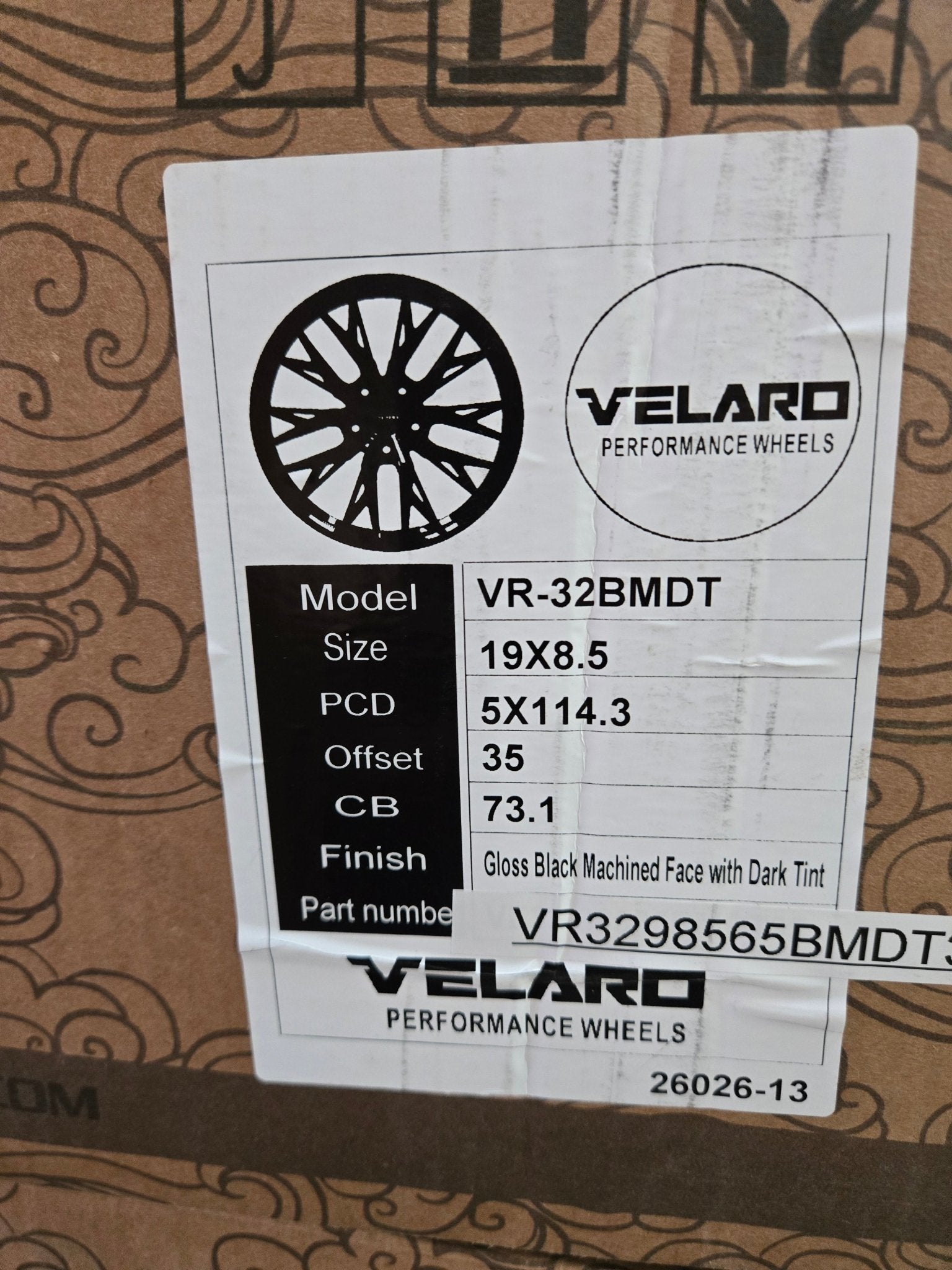 VELARO VR-32 19X8.5 5X114.3 GLOSS BLACK - Gun Hill Tire House (WTW-WHOLESALE TIRES & WHEELS)