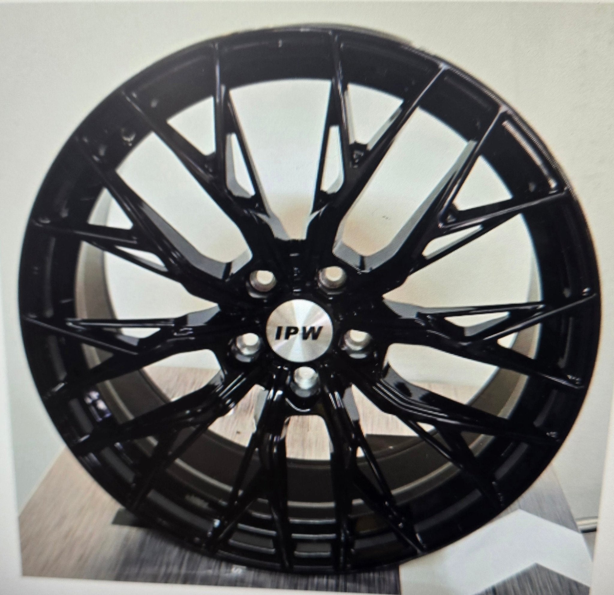 W1550 19X8.5 5X114.3 GLOSS BLACK - Gun Hill Tire House (WTW - WHOLESALE TIRES & WHEELS)