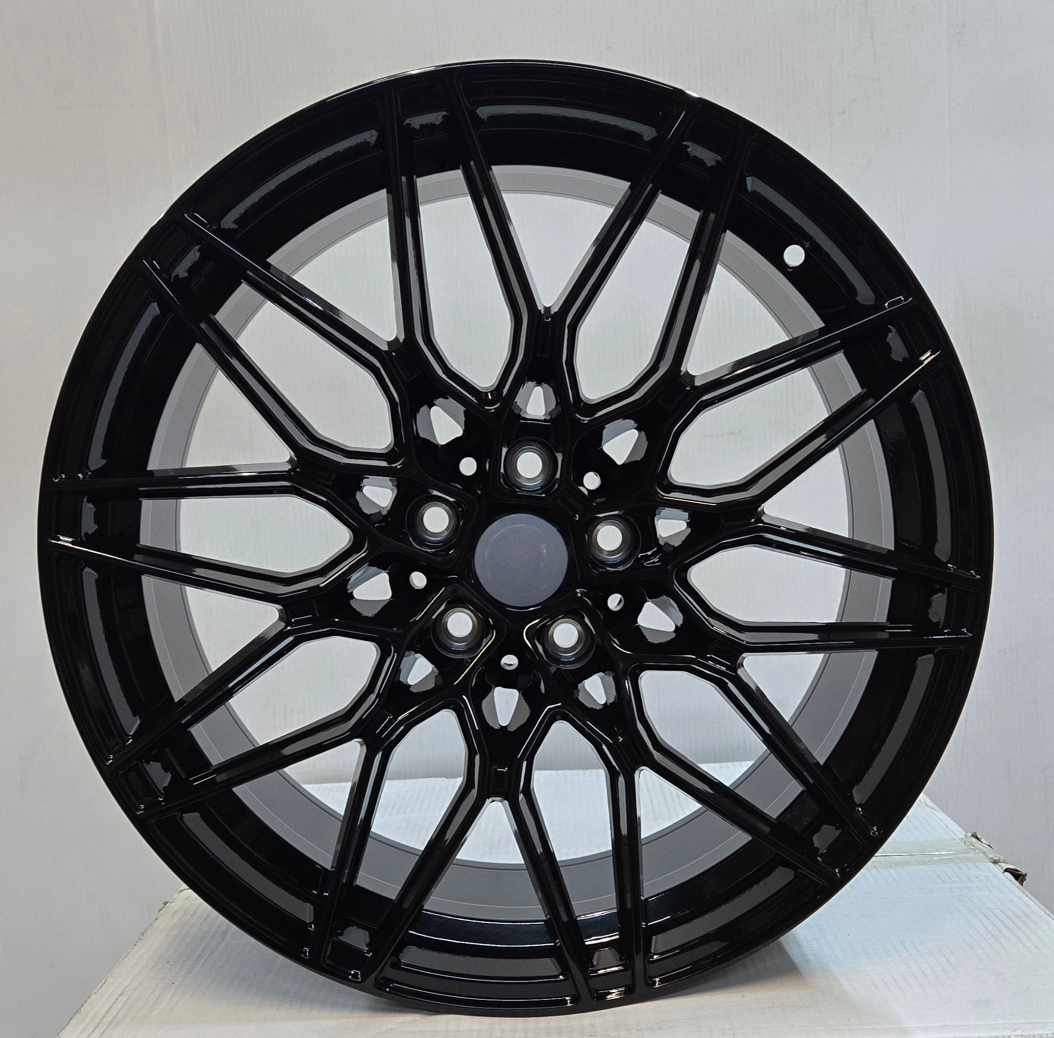 H3242F 19X9.5 5X112 PIANO BLACK - Gun Hill Tire House (WTW - WHOLESALE TIRES & WHEELS)