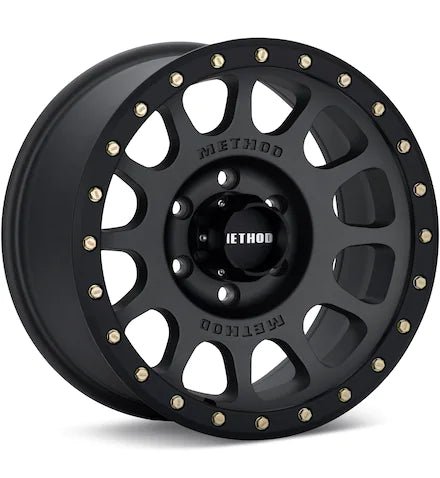 METHOD MR305 NV MACHINED W/BLACK ACCENT - Gun Hill Tire House (WTW - WHOLESALE TIRES & WHEELS)